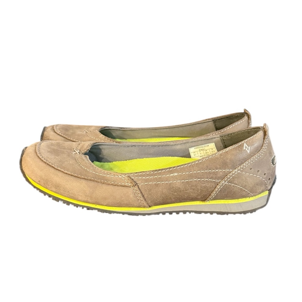 Eddie Bauer Gray Flats with Elastic Topline and Suede Finish Women’s Size 8.5 - Picture 3 of 8